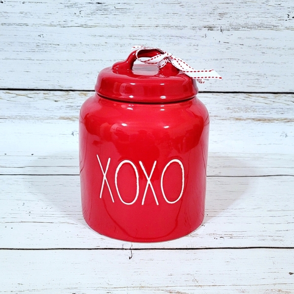 Rae Dunn Canister XOXO